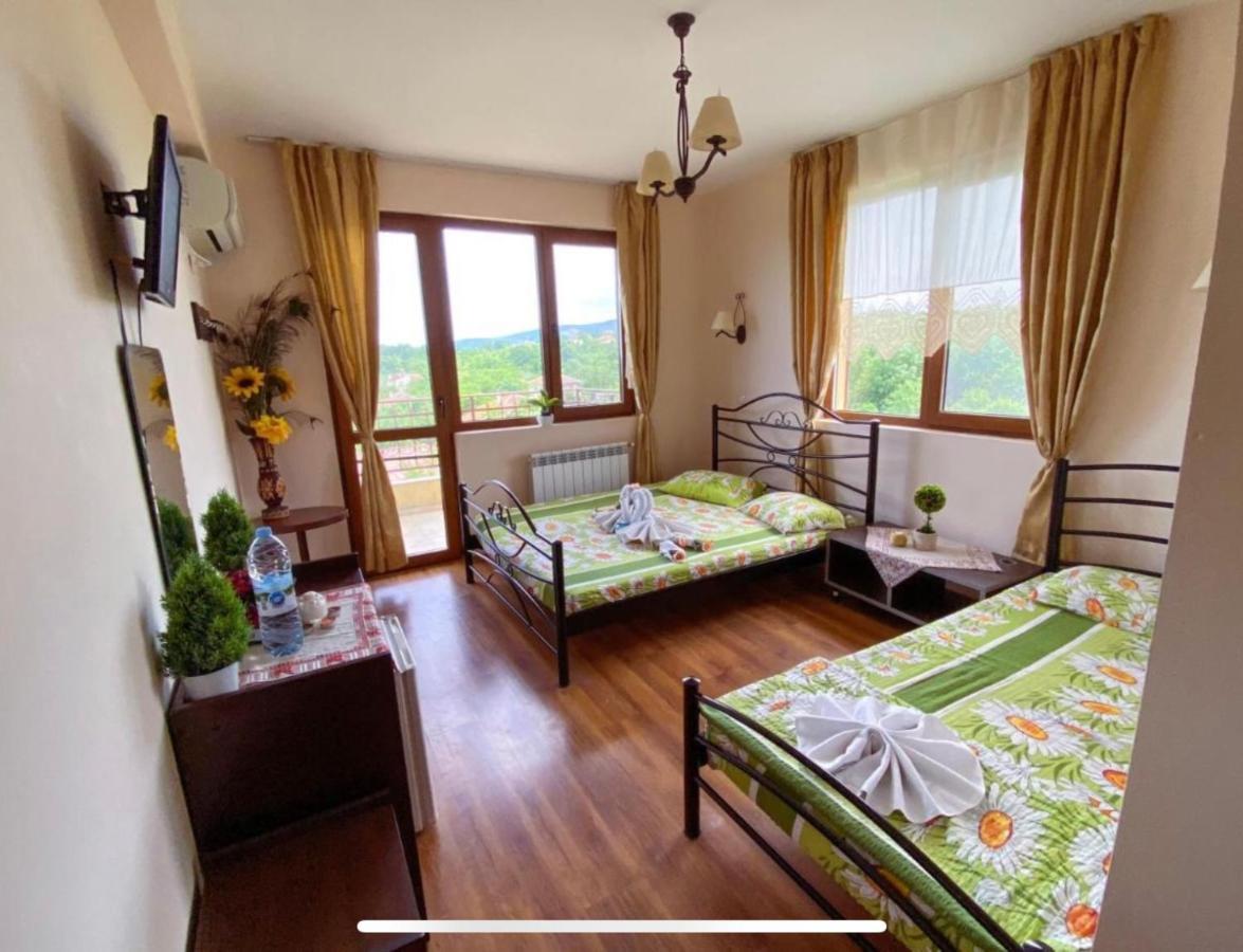 Kyshta Za Gosti Raya Hotel Fazanovo Exterior photo